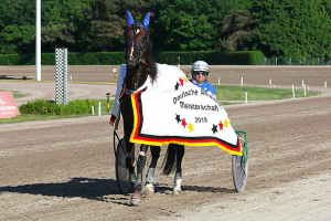 Grand Prix-Auftakt mit Deutscher Amateurmeisterschaft