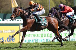 Two Tribes für Mülheim und Sibylle Vogt mit Hattrick